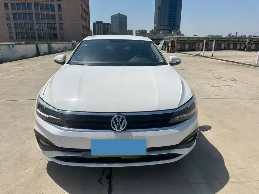 2019 VOLKSWAGEN LAMANDO thumbnail 2