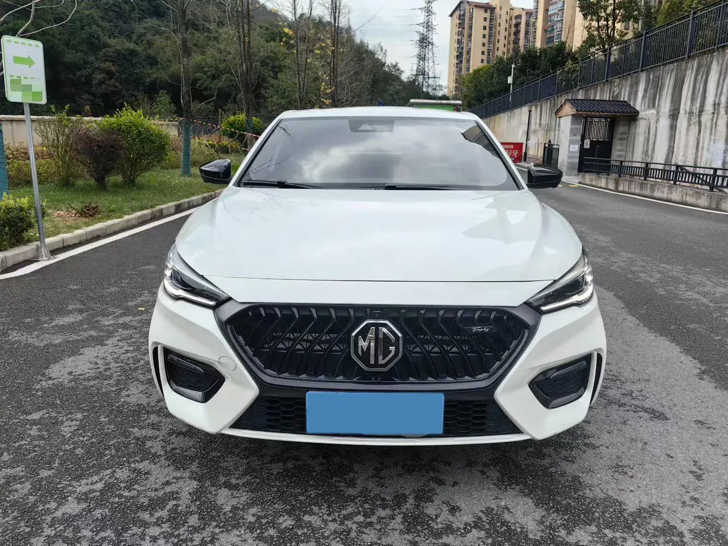 2020 MG MG6 thumbnail 2