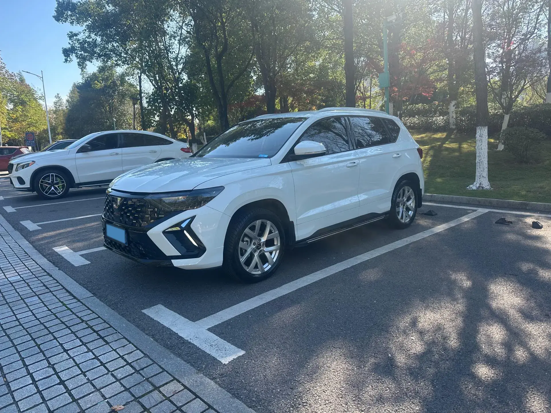 2024 JETTA VS5 view 1