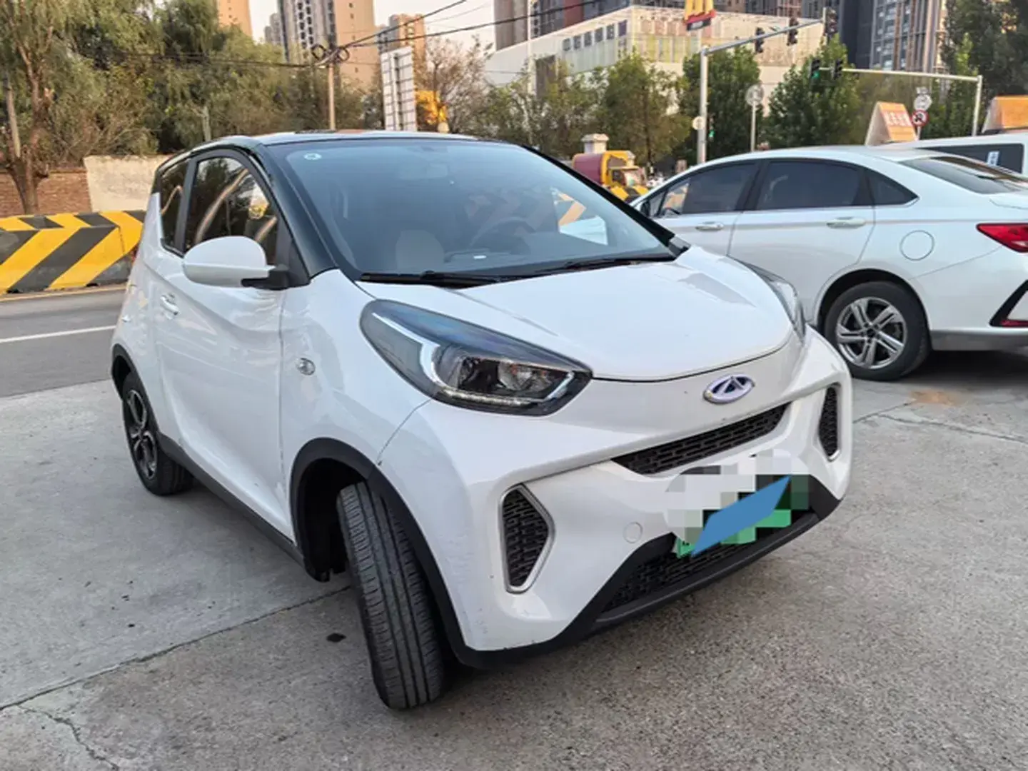 2021 CHERY LITTLE thumbnail 3