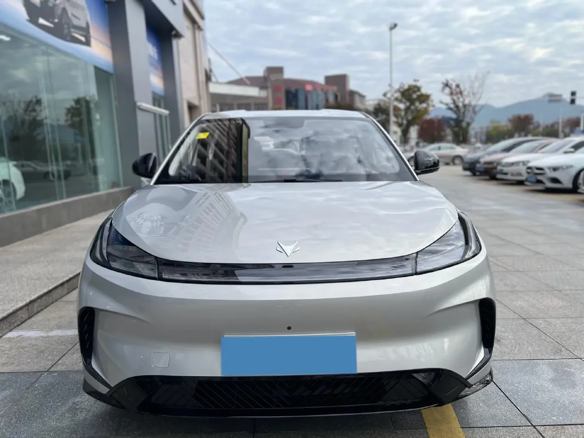 2025 ARCFOX T1 BEV,autocango,china used car exporter,china ev exporter,chinese used car exporter,chinese used ev exporter