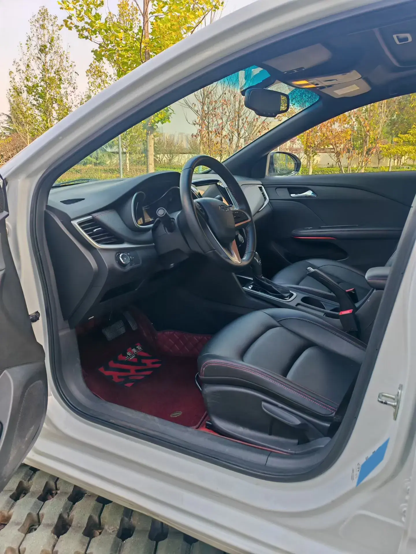 2019 CHEVROLET MONZA thumbnail 4