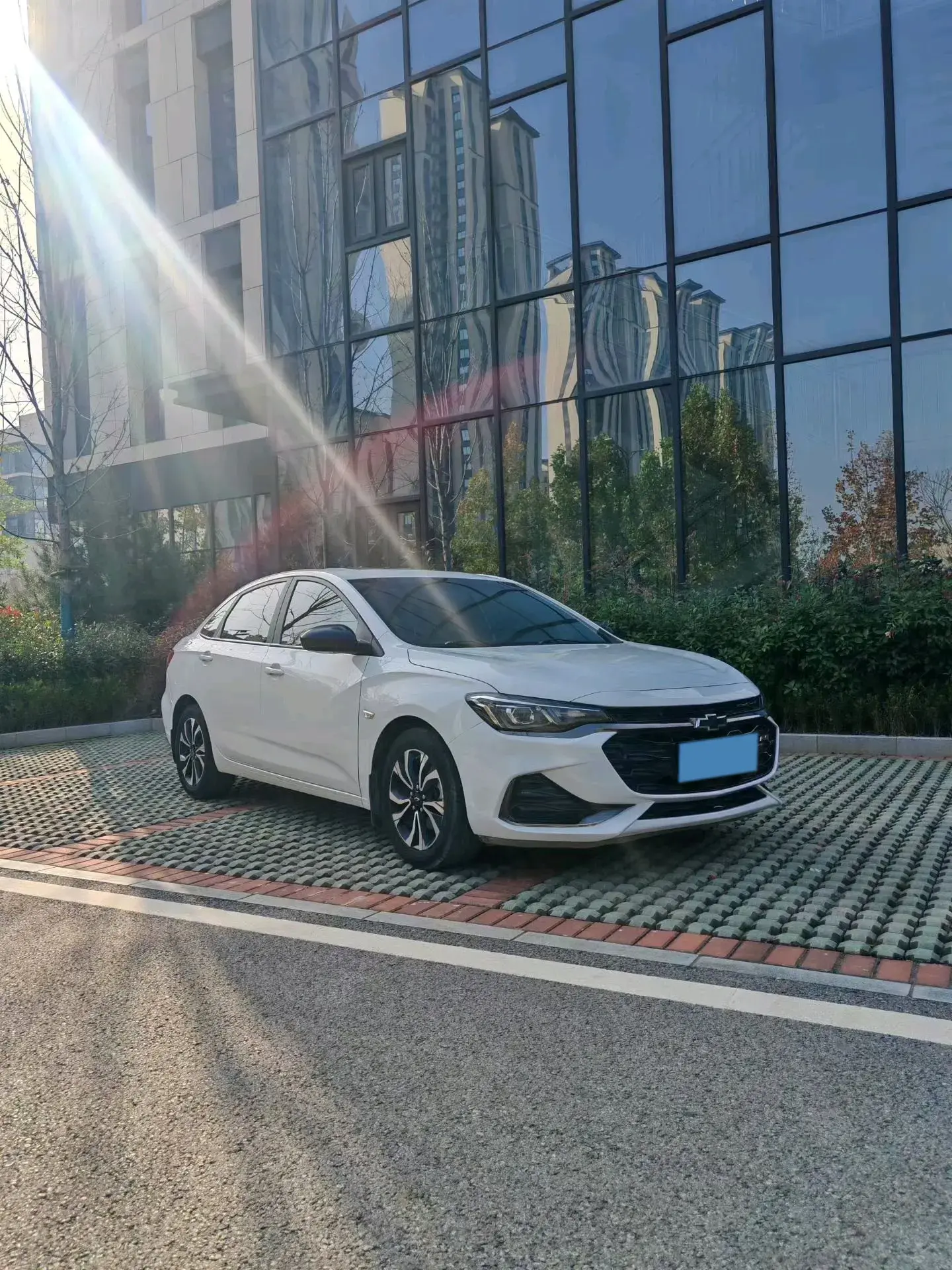2019 CHEVROLET MONZA thumbnail 3
