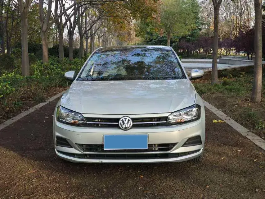 2019 VOLKSWAGEN POLO thumbnail 2