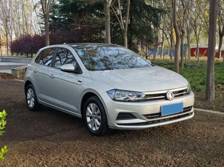 2019 VOLKSWAGEN POLO thumbnail 4