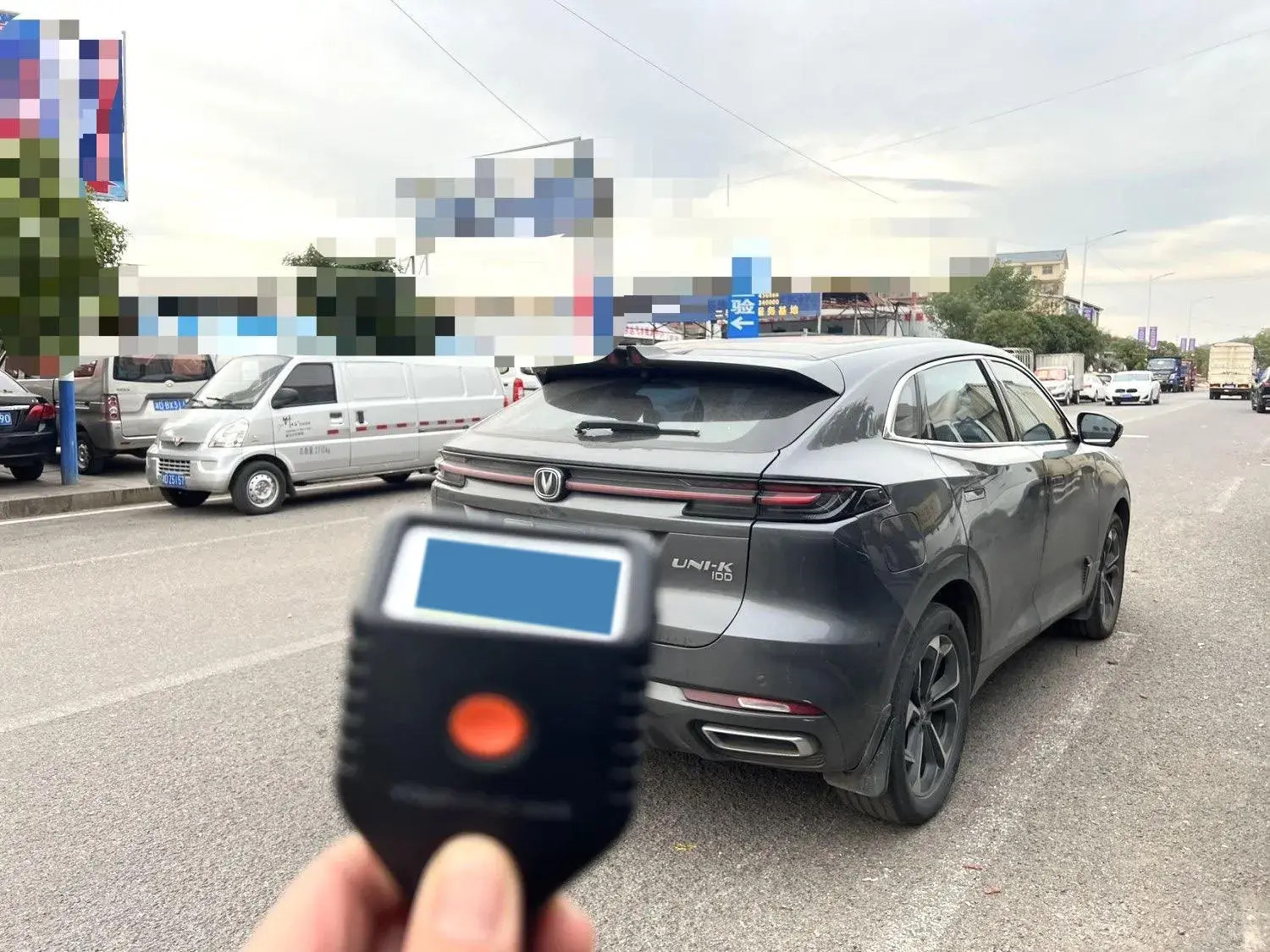 2022 CHANGAN UNI-K thumbnail 3