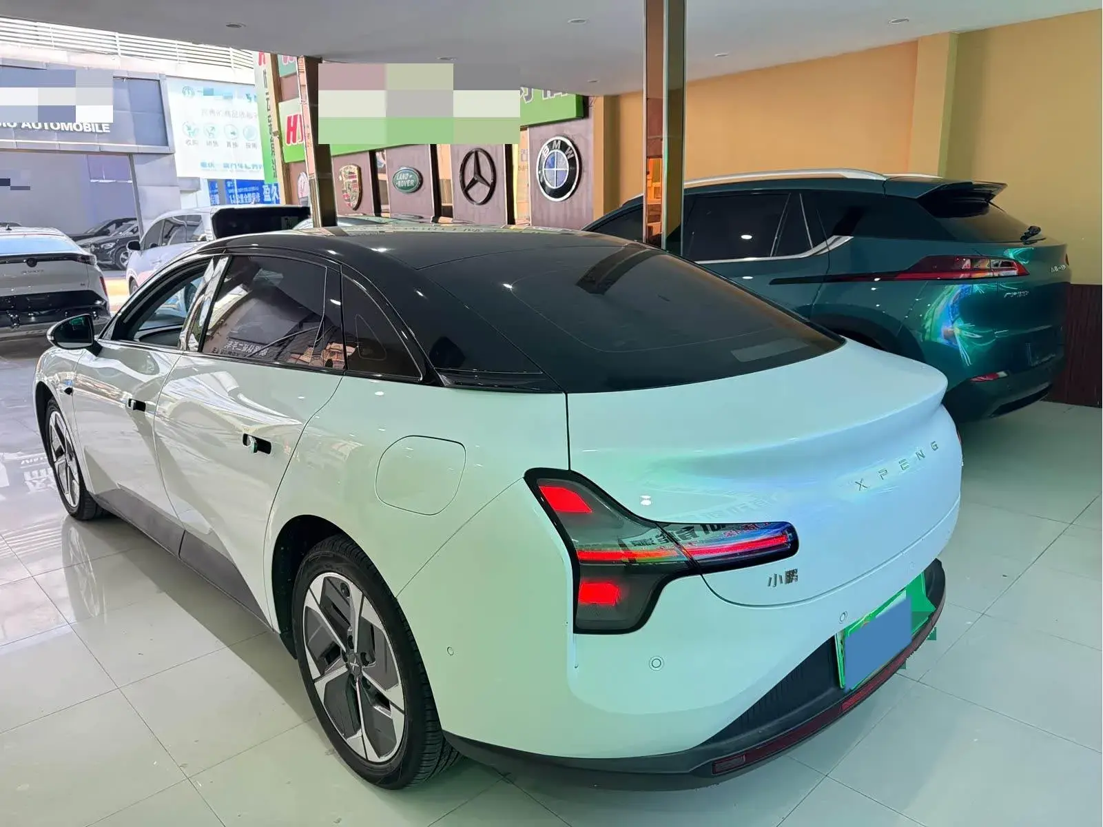 2024 XPENG MONA thumbnail 4