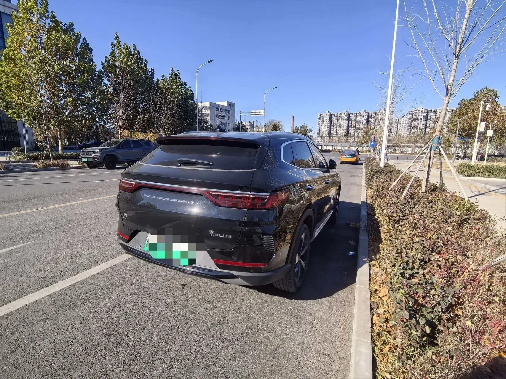 2022 BYD SONG thumbnail 3