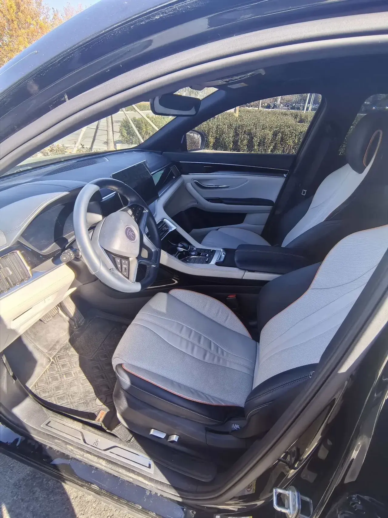 2022 BYD SONG thumbnail 4