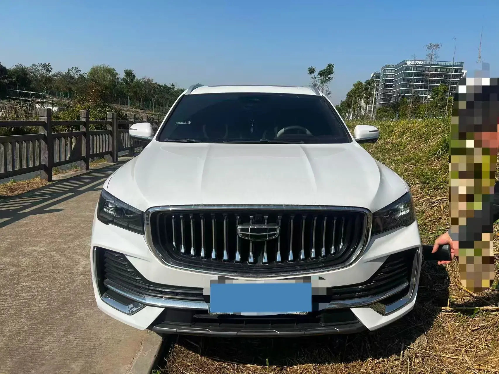 2021 GEELY MONJARO thumbnail 2