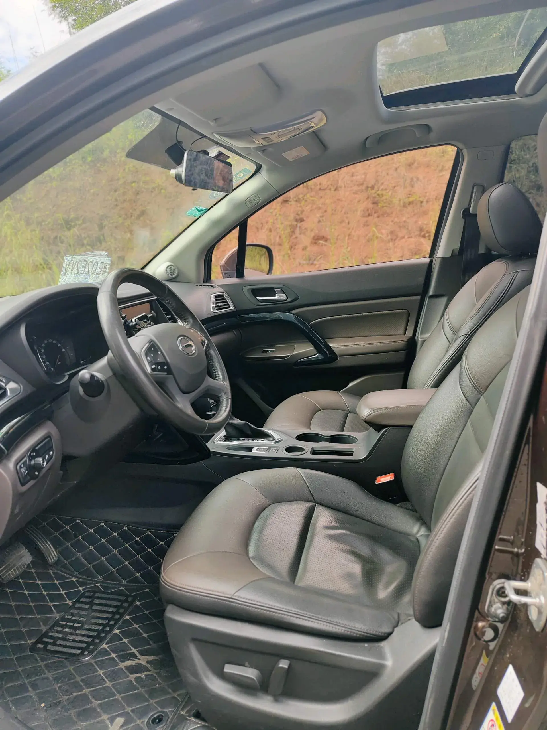 2017 GAC TRUMPCHI thumbnail 4