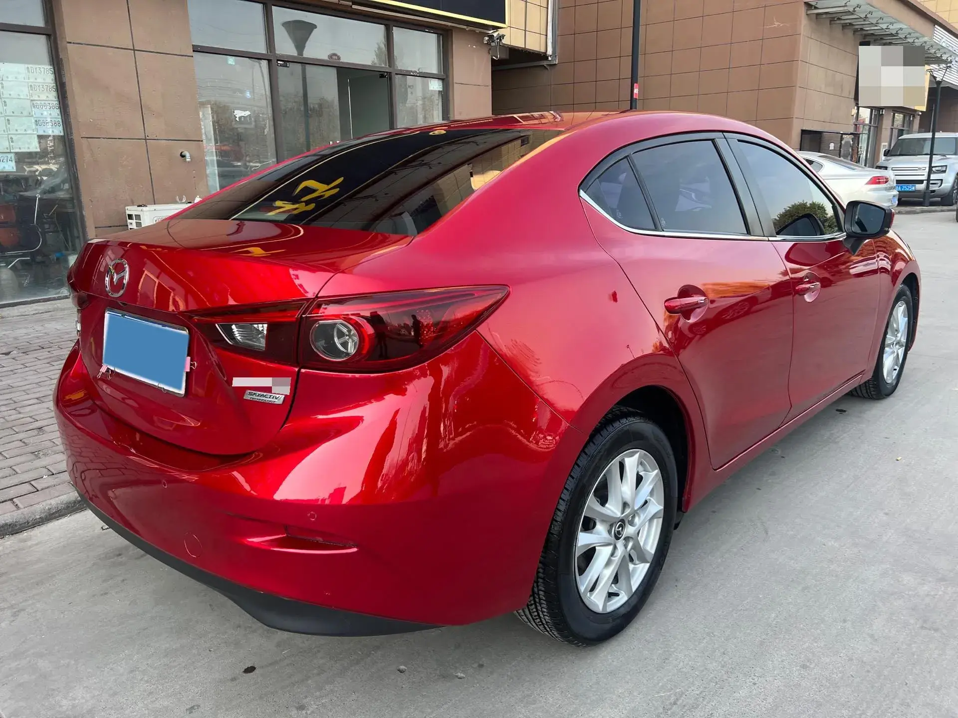 2017 MAZDA 3 thumbnail 4