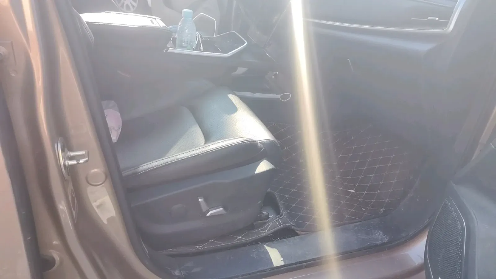 2020 Weltmeister EX6 BEV 69KWH,autocango,china used car exporter,china ev exporter,chinese used car exporter,chinese used ev exporter