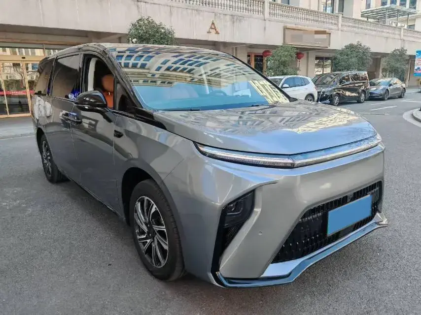 2024 MAXUS DAJIA thumbnail 4