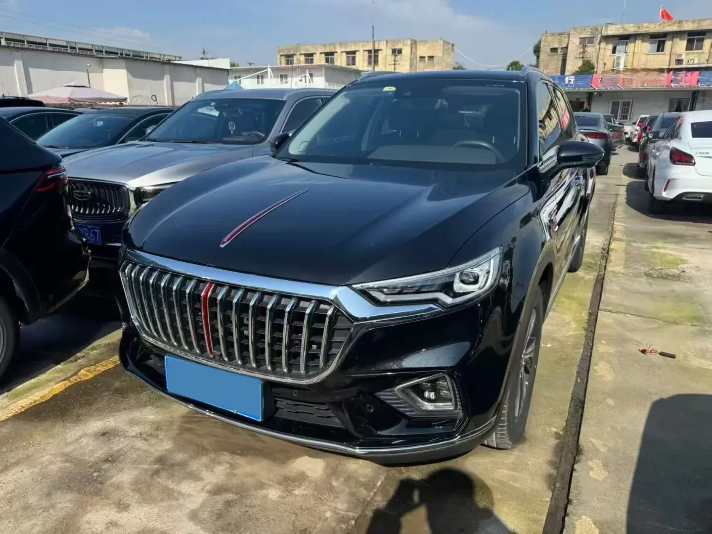 2019 HONGQI HS5 view 1