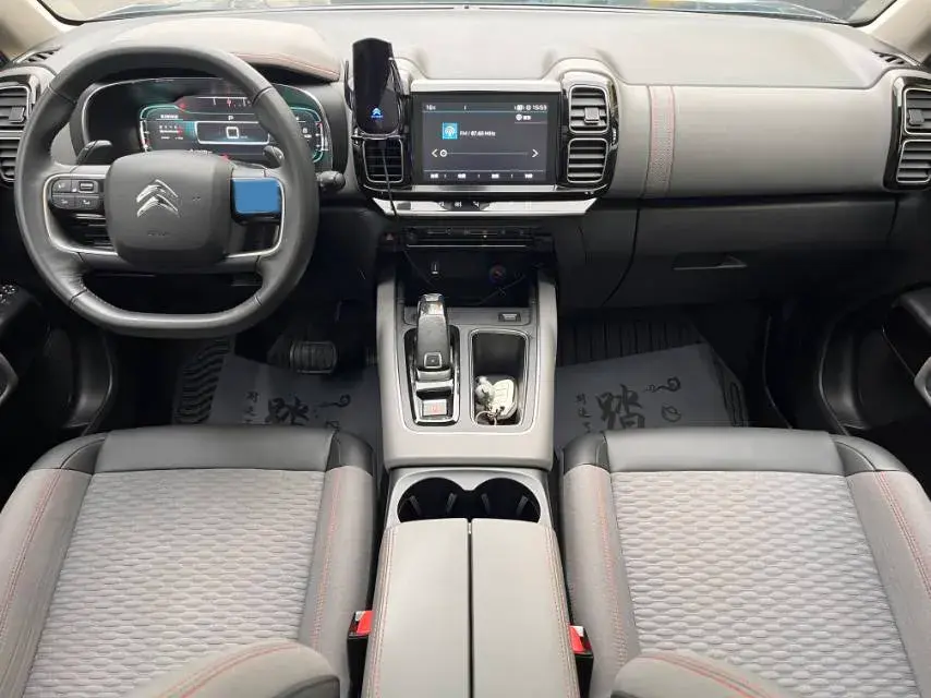 2019 CITROEN C5 thumbnail 3