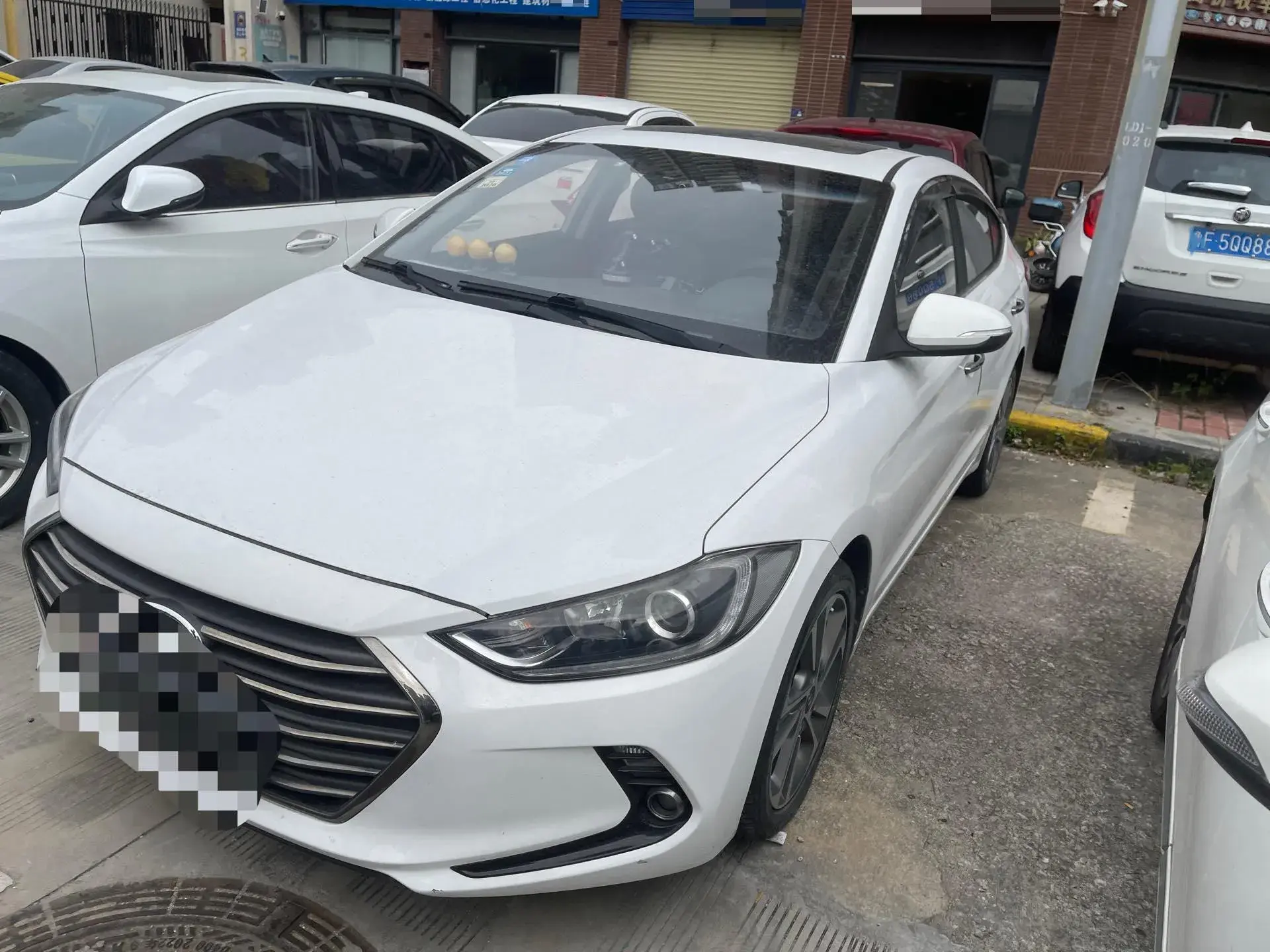 2016 HYUNDAI ELANTRA view 1