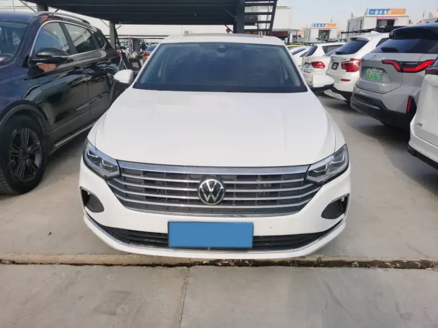 2023 VOLKSWAGEN LAVIDA thumbnail 2