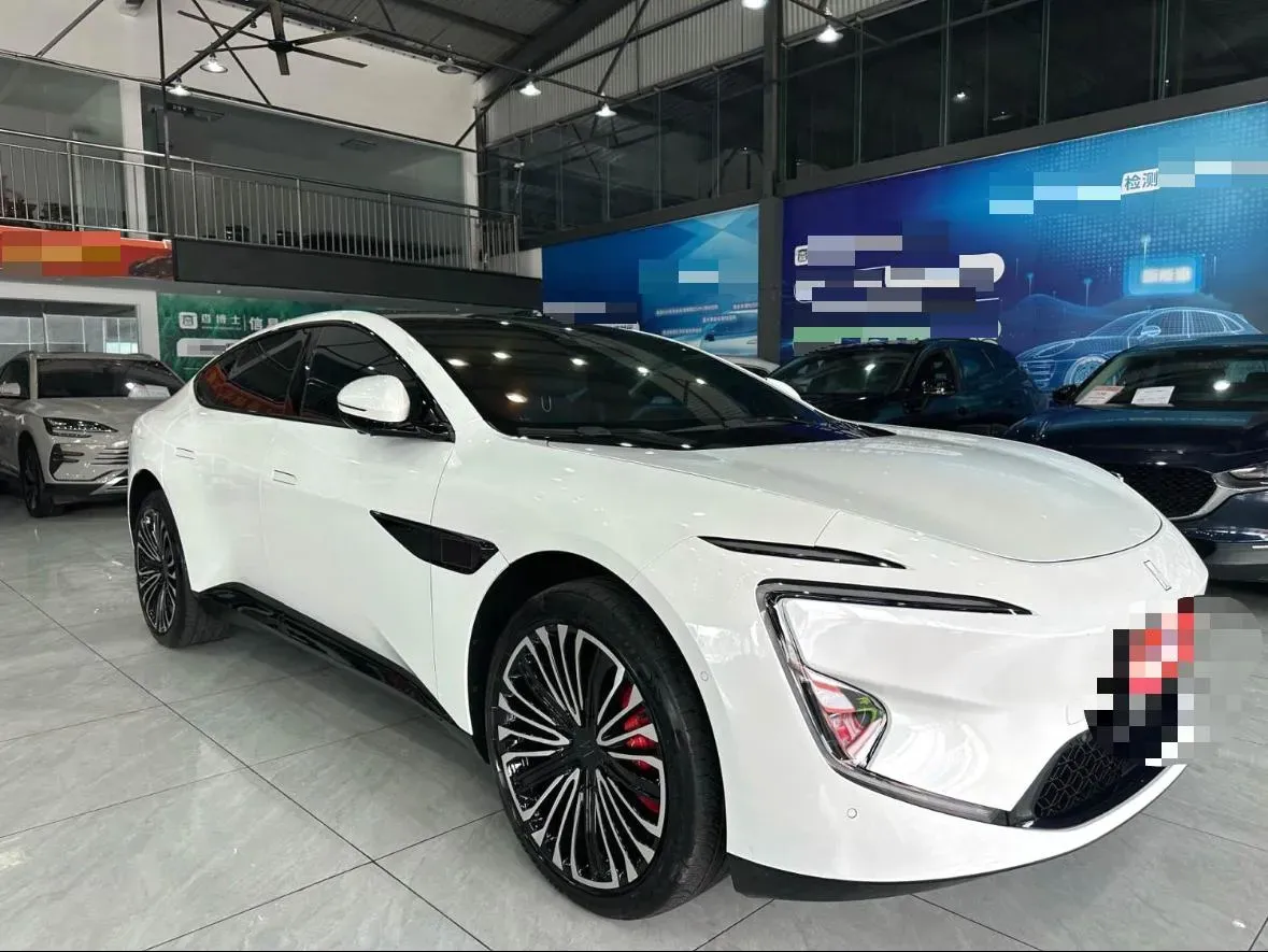 2025 Avatr 12 1.5T 156HP L4 REEV 39.05KWH,autocango,china used car exporter,china ev exporter,chinese used car exporter,chinese used ev exporter