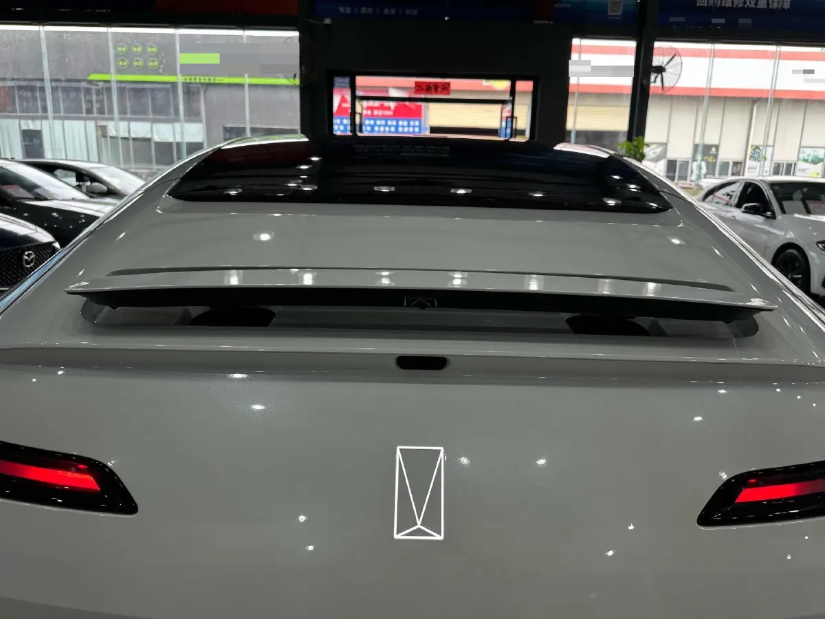 2025 Avatr 12 1.5T 156HP L4 REEV 39.05KWH,autocango,china used car exporter,china ev exporter,chinese used car exporter,chinese used ev exporter