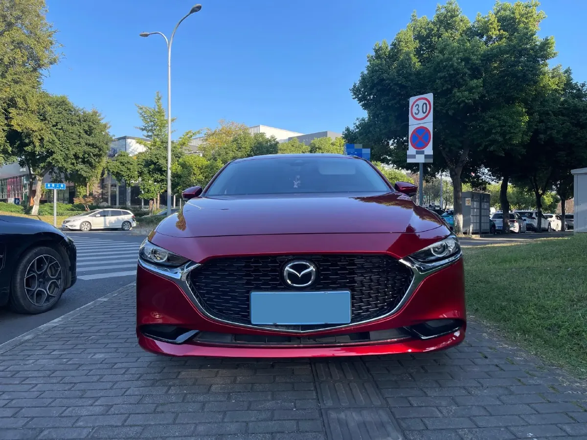 2022 Mazda 3 Axela 2.0L 158HP L4 6AT,autocango,china used car exporter,china ev exporter,chinese used car exporter,chinese used ev exporter