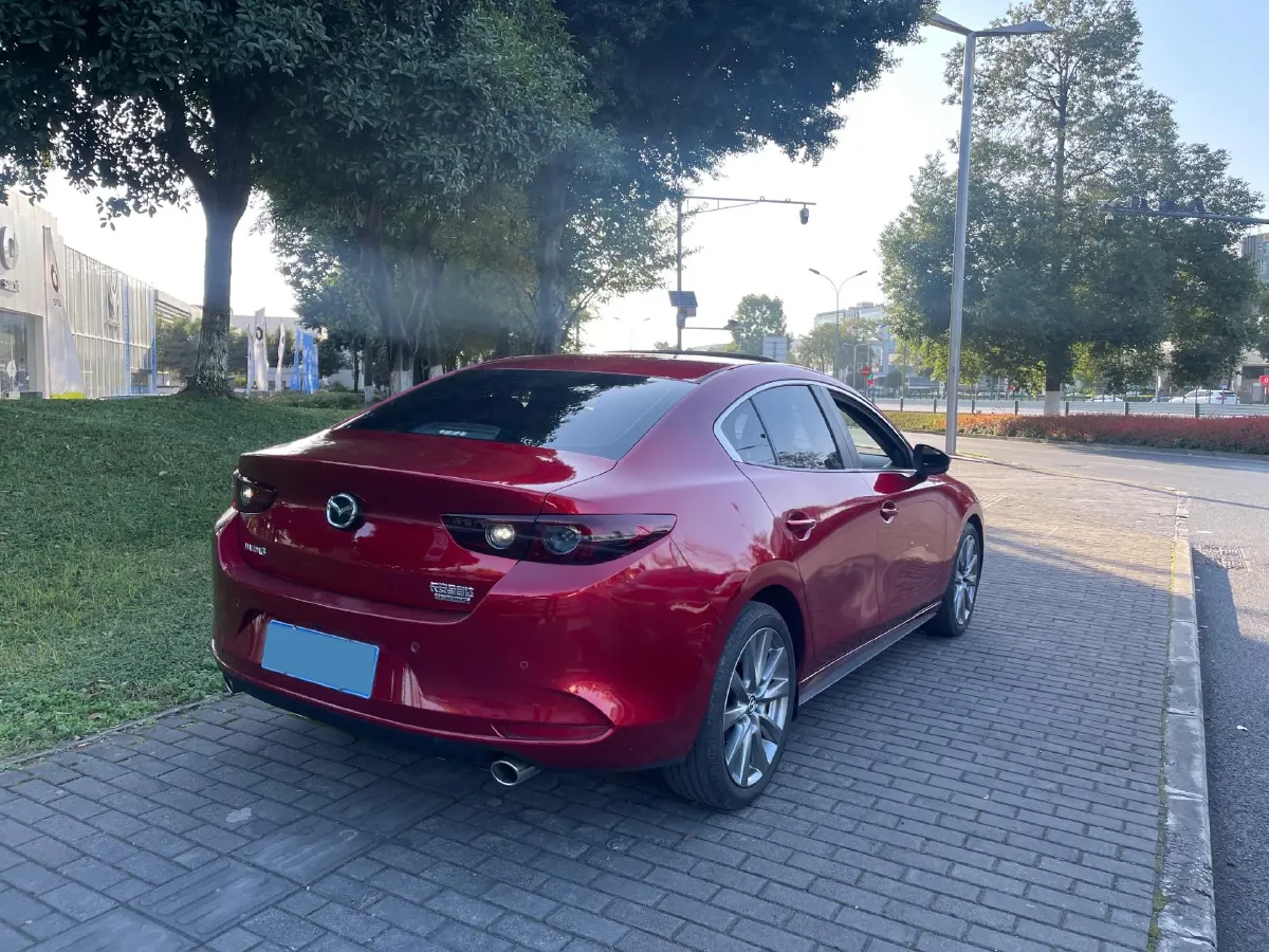 2022 Mazda 3 Axela 2.0L 158HP L4 6AT,autocango,china used car exporter,china ev exporter,chinese used car exporter,chinese used ev exporter