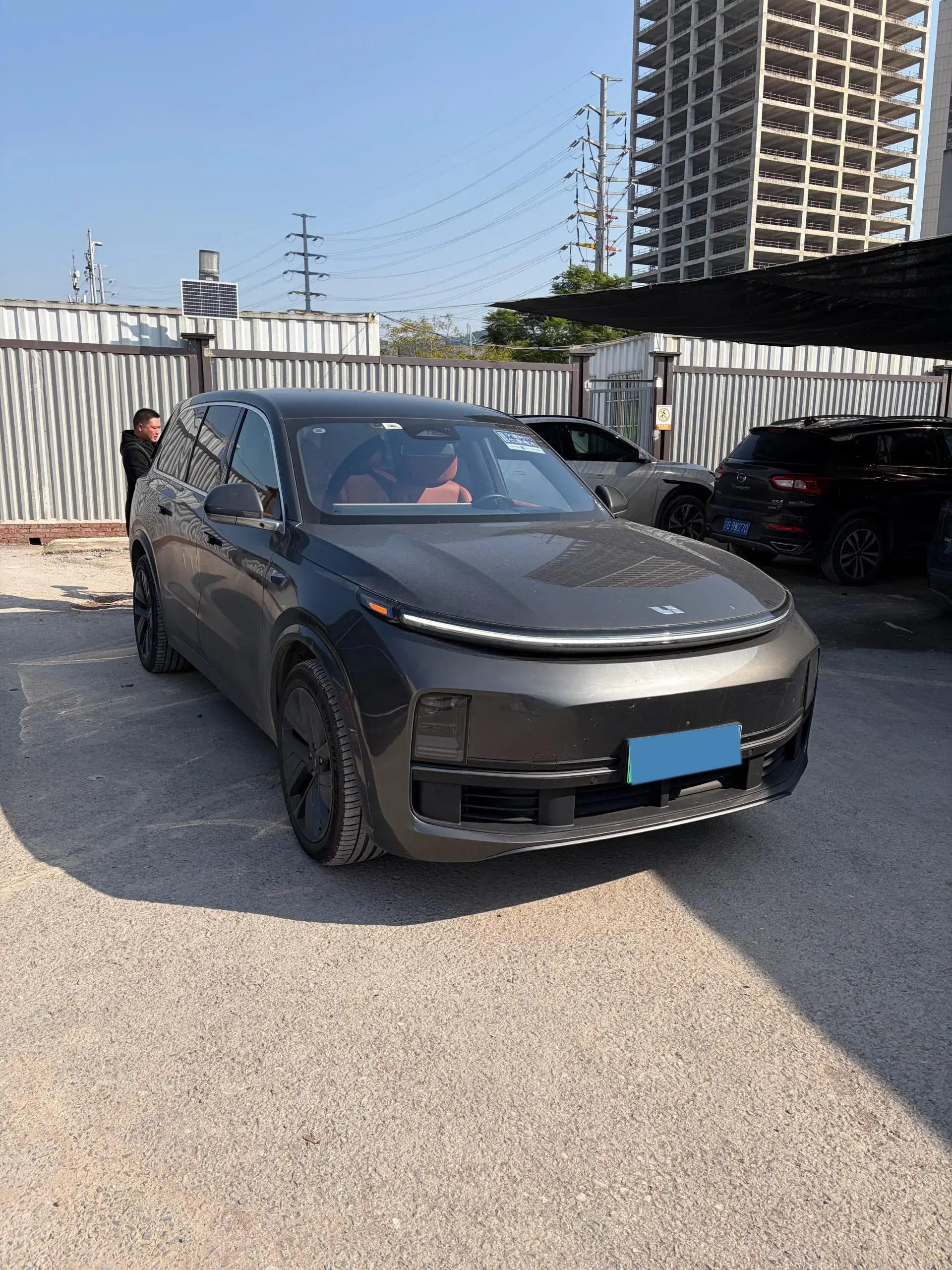 2023 LI L9 thumbnail 3