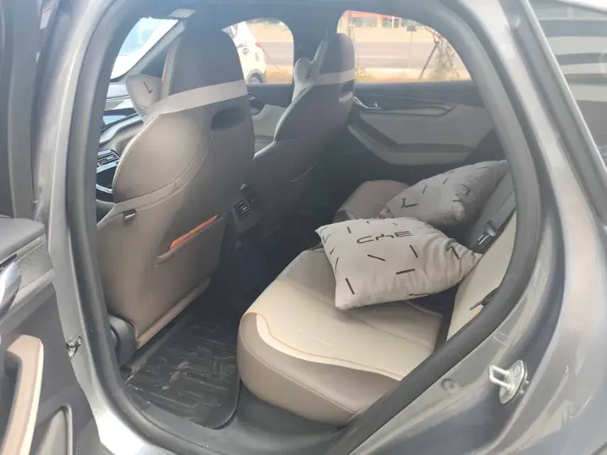 2023 BYD QIN thumbnail 4