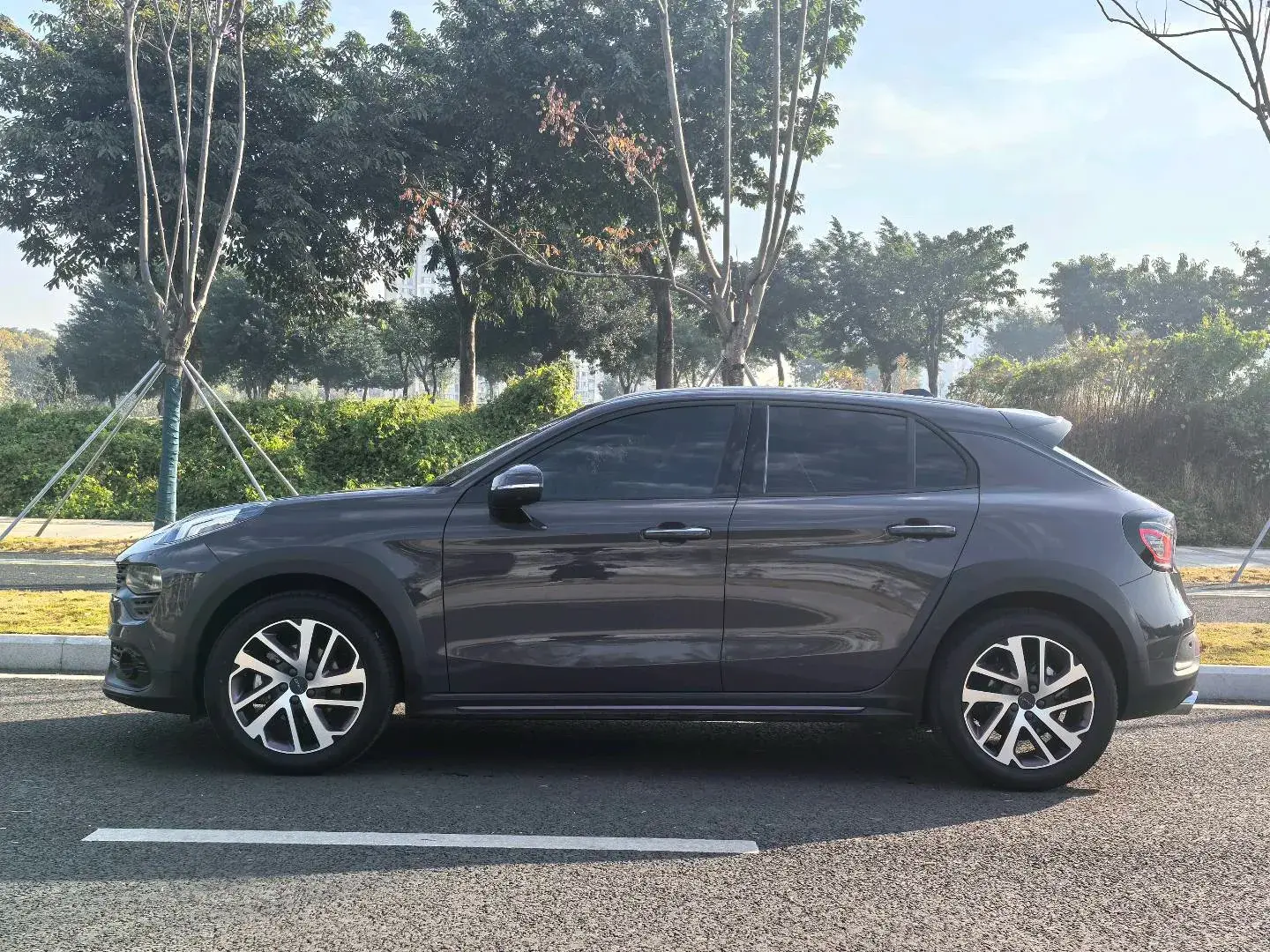 2021 LYNK&CO 02 thumbnail 3