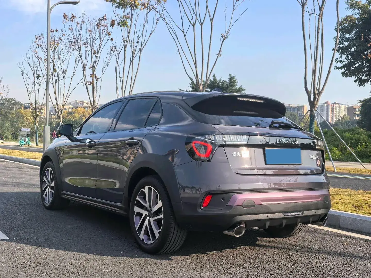 2021 LYNK&CO 02 thumbnail 4