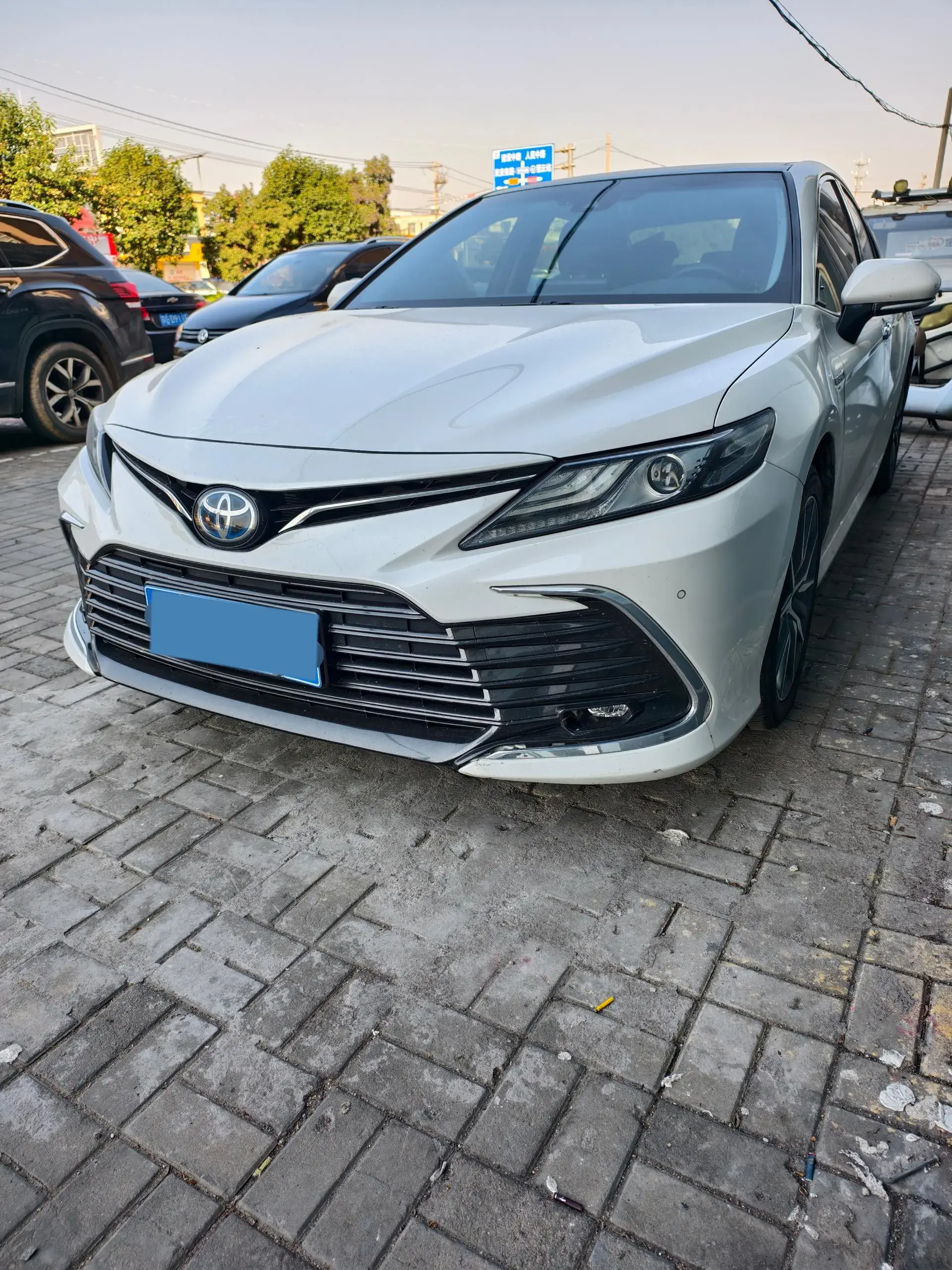 2023 TOYOTA CAMRY view 1