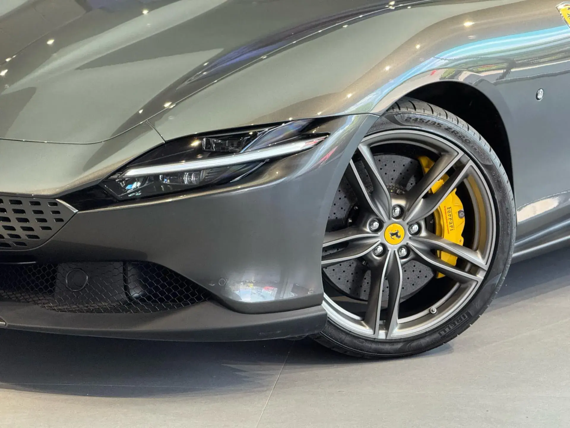 2020 FERRARI ROMA thumbnail 3