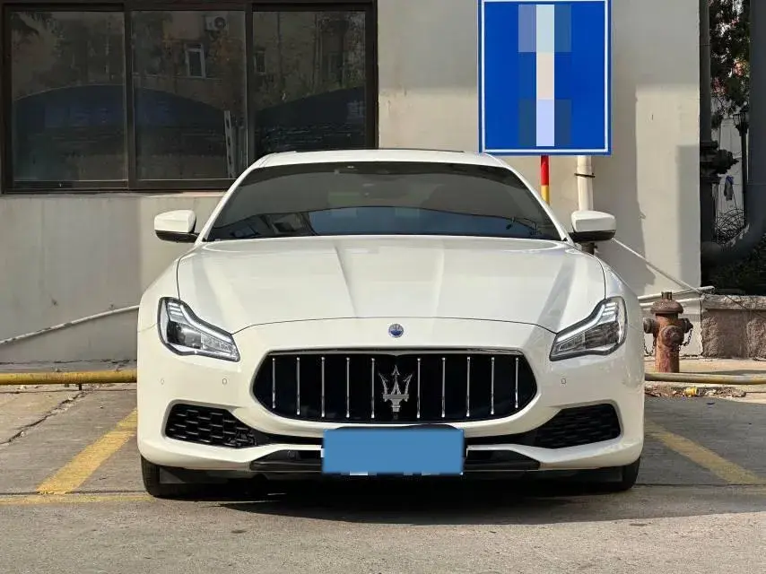 2021 MASERATI QUATTROPORTE thumbnail 2