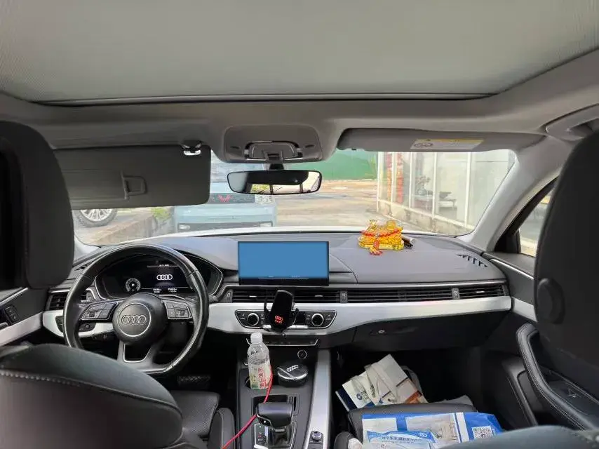 2020 AUDI A4L thumbnail 3