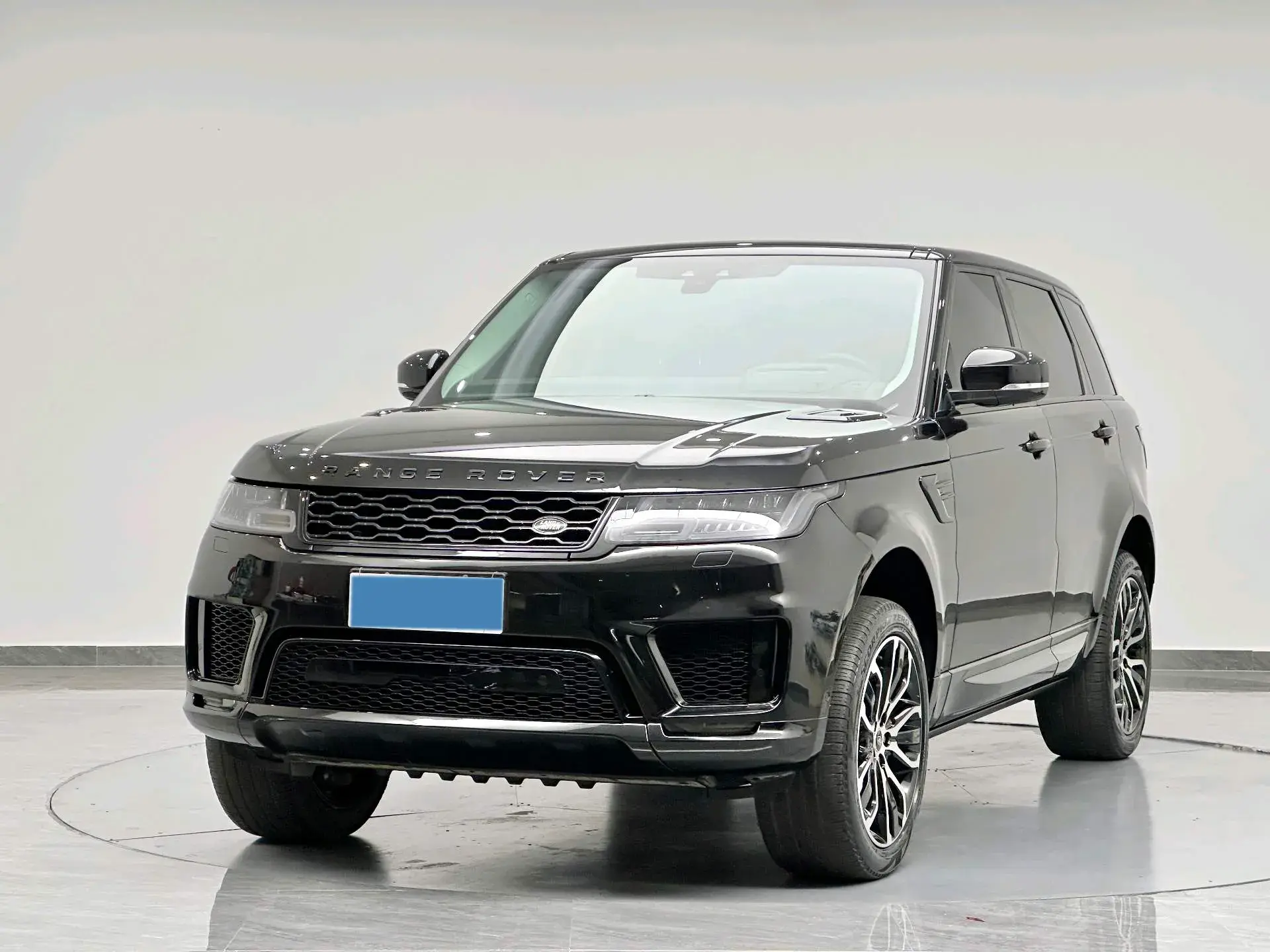 2022 LAND ROVER view 1