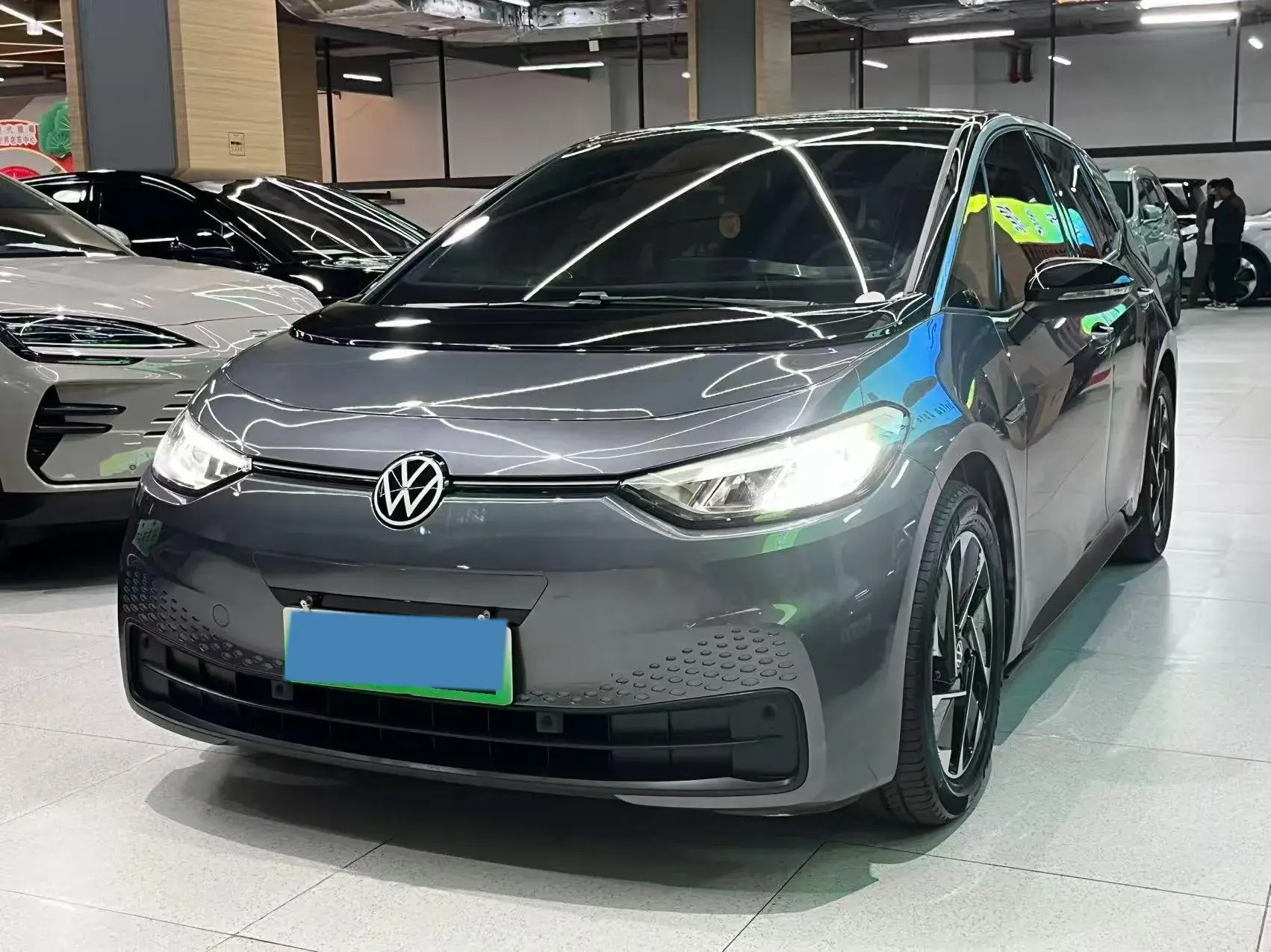 2023 VOLKSWAGEN ID.3 view 1