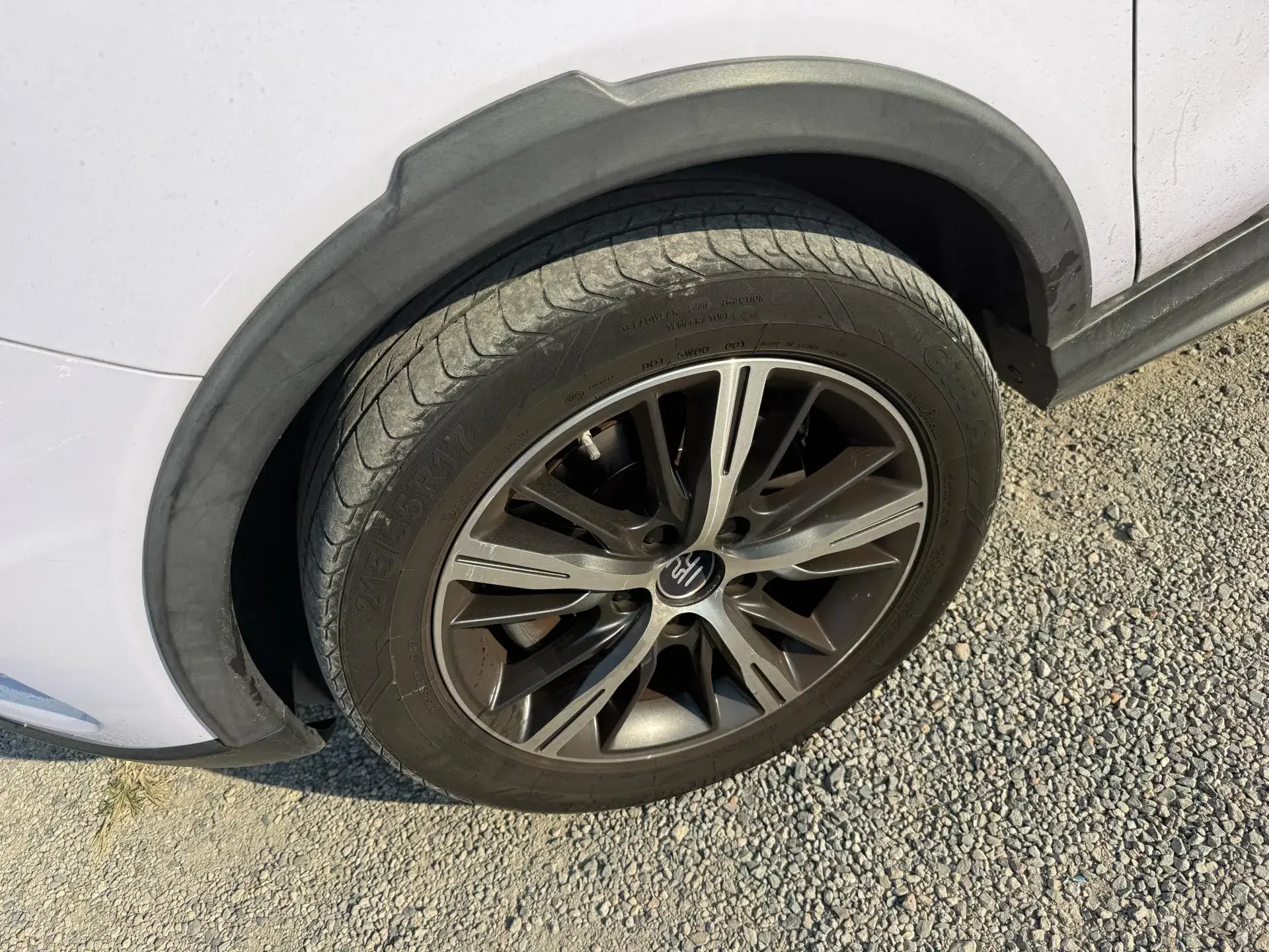 2019 BYD YUAN thumbnail 2