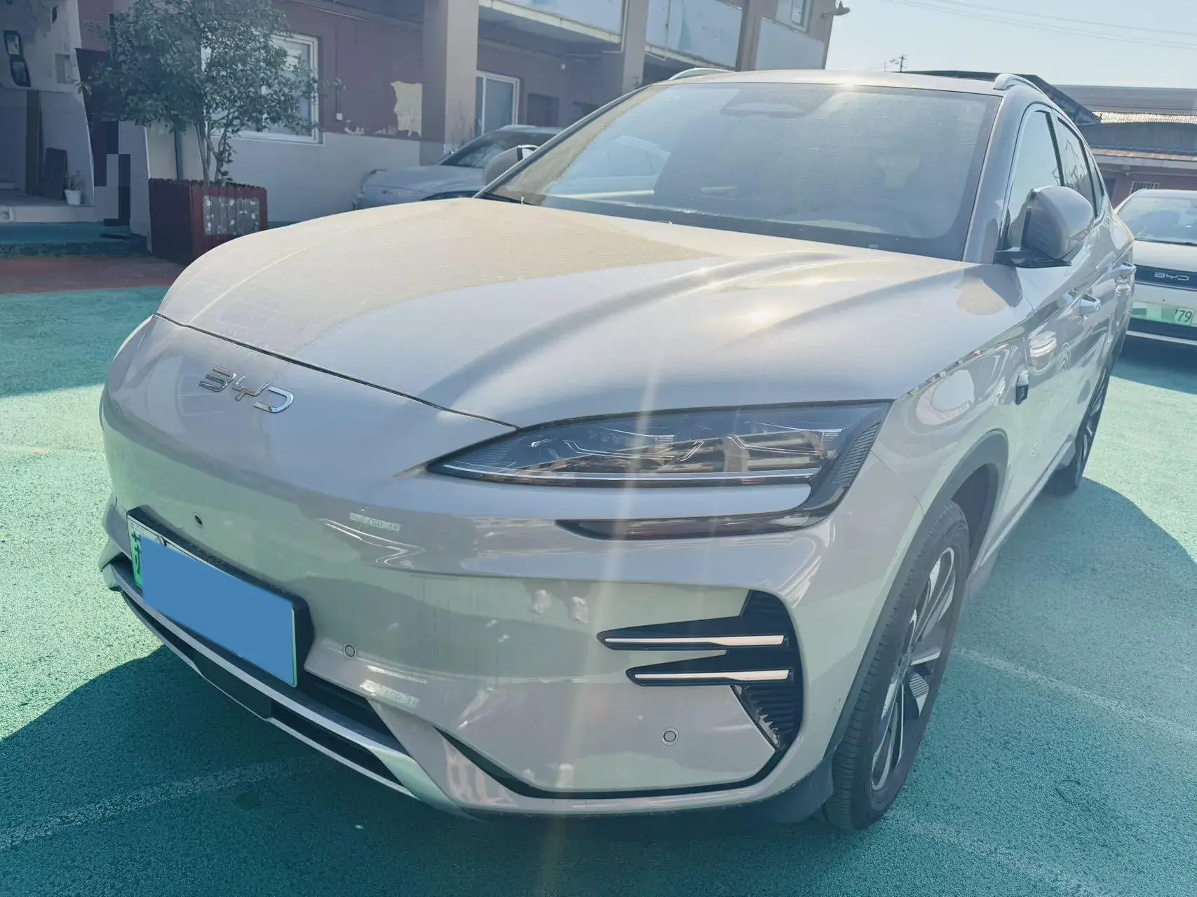 2025 BYD SONG view 1