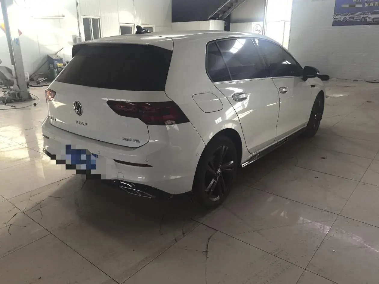 2023 VOLKSWAGEN GOLF thumbnail 4