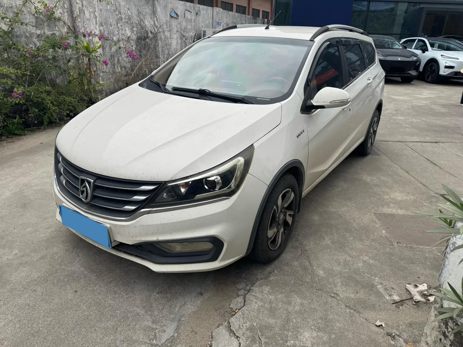 2019 BAOJUN 730 view 1