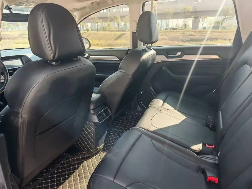 2018 HAVAL H6 thumbnail 3