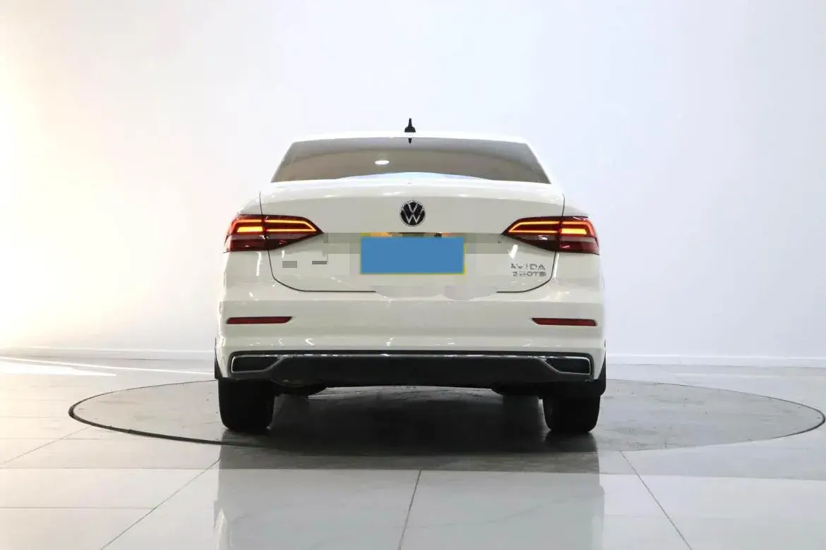 2022 VOLKSWAGEN LAVIDA thumbnail 4