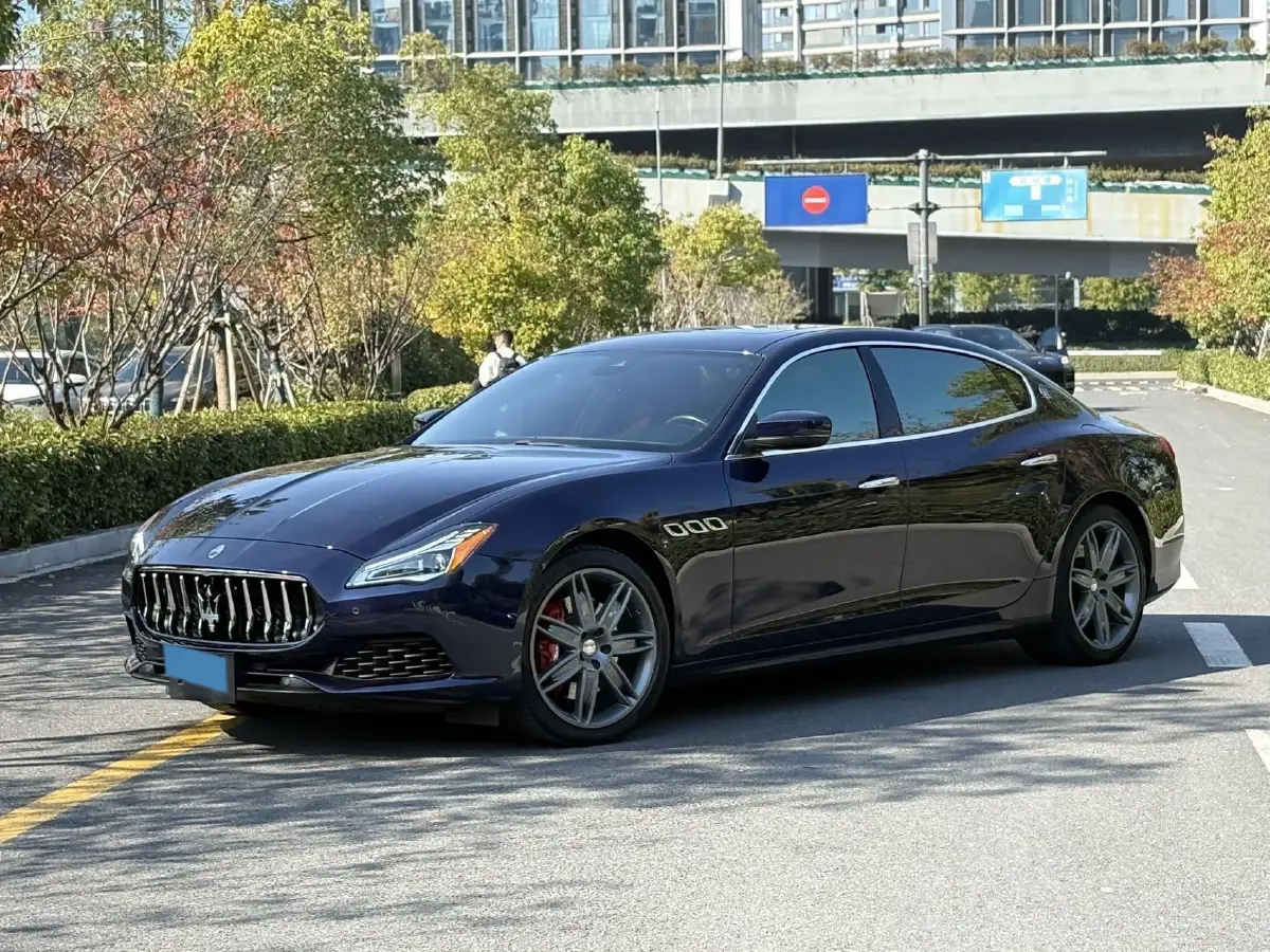 2018 Maserati Quattroporte 3.0T 430HP V6 8AT
