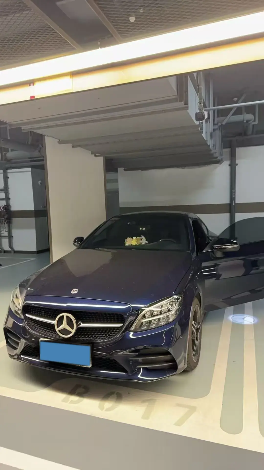 2022 MERCEDES-BENZ C thumbnail 2