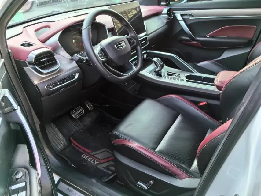 2019 GEELY COOLRAY thumbnail 3