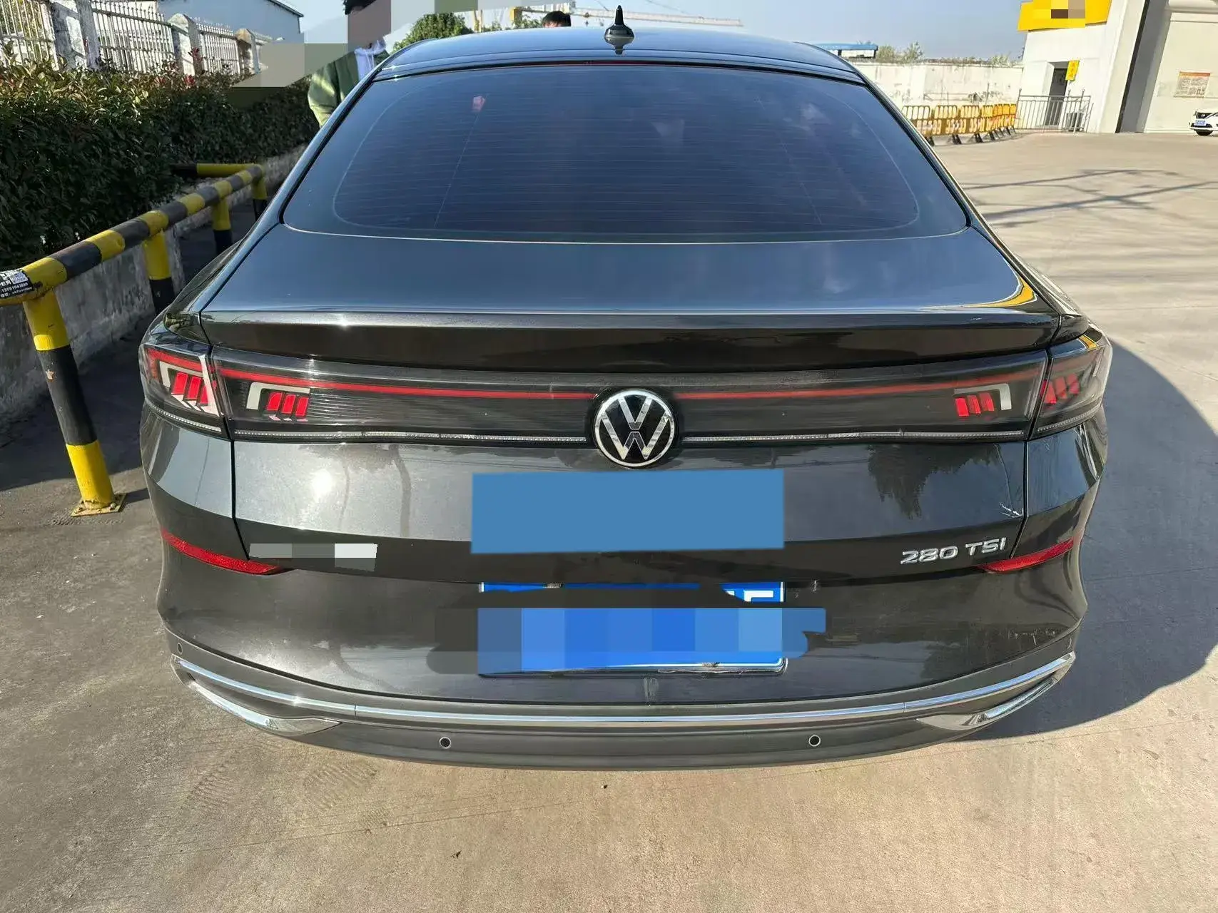 2023 VOLKSWAGEN LAMANDO thumbnail 4