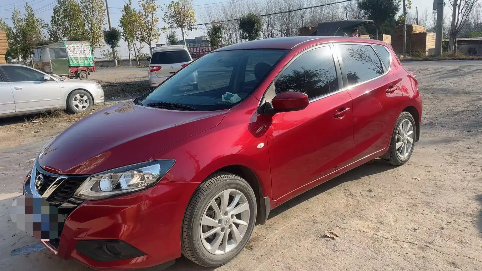 2019 NISSAN TIIDA view 1