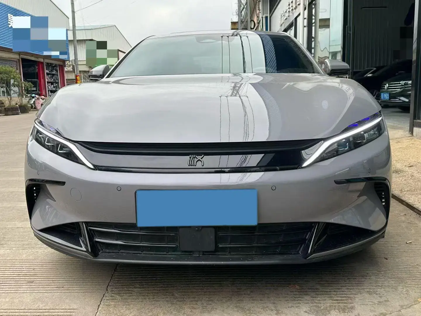 2025 BYD HAN thumbnail 2