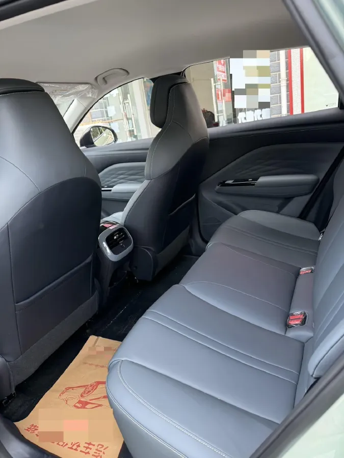 2025 ARCFOX T1 BEV,autocango,china used car exporter,china ev exporter,chinese used car exporter,chinese used ev exporter