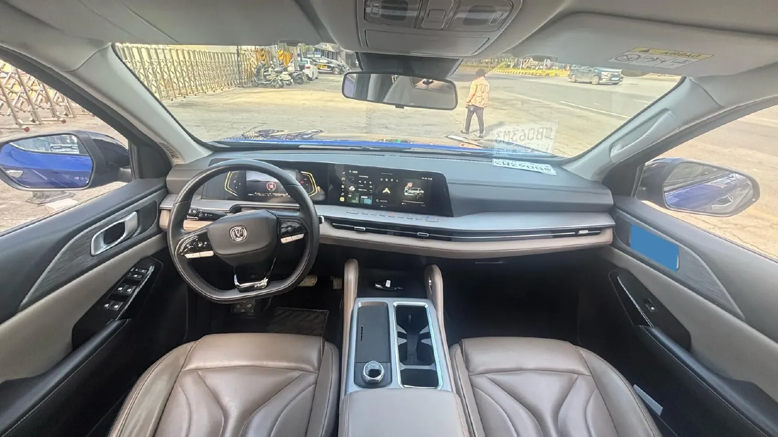 2024 ChangAn Hunter 2.0T 190HP L4 REEV 31.18KWH,autocango,china used car exporter,china ev exporter,chinese used car exporter,chinese used ev exporter